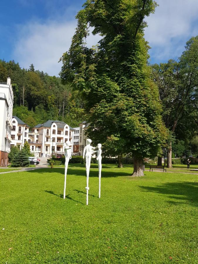 Pikk Trencianske Teplice Apartment Bagian luar foto