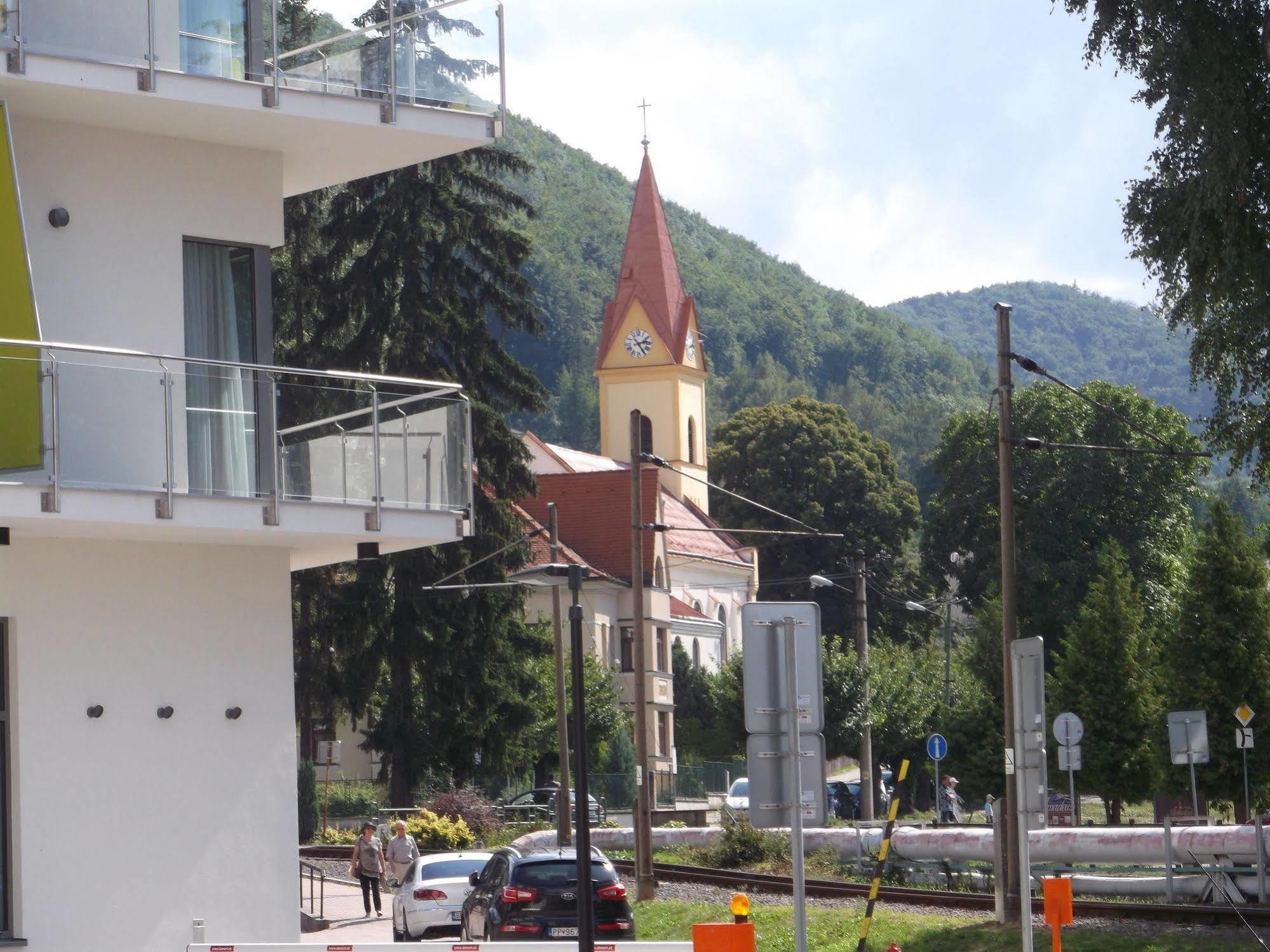 Pikk Trencianske Teplice Apartment Bagian luar foto